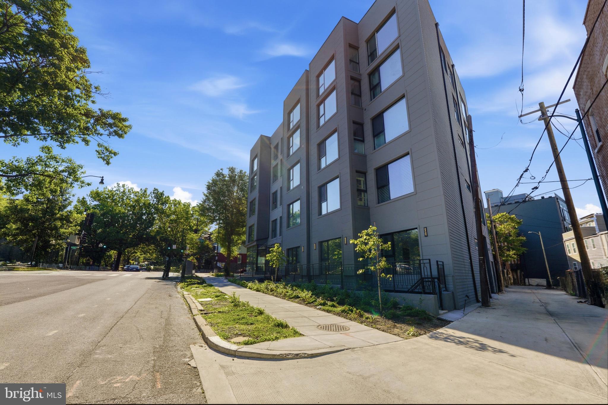 4328 GEORGIA AVENUE NW 401