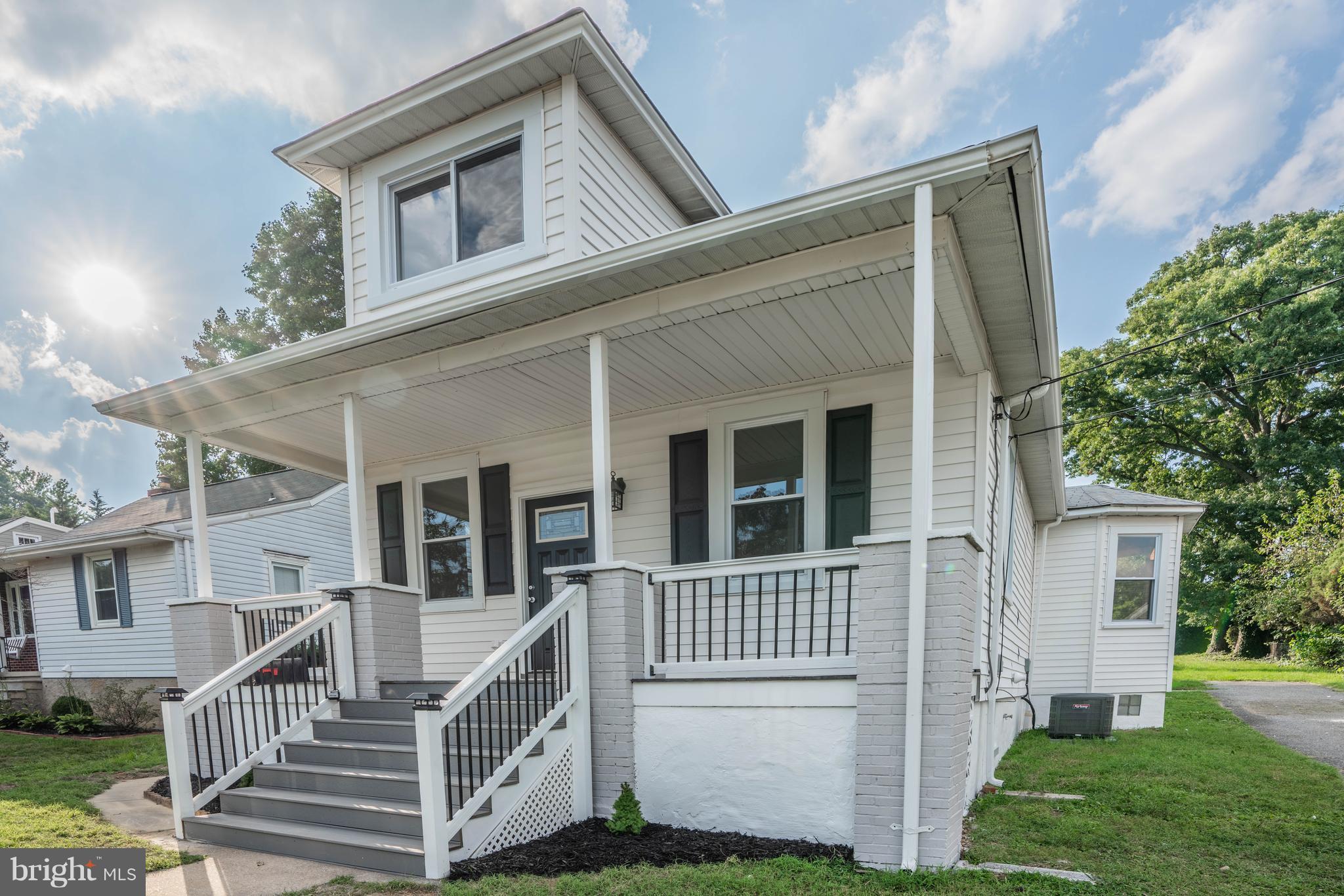 PARKVILLE - Residential