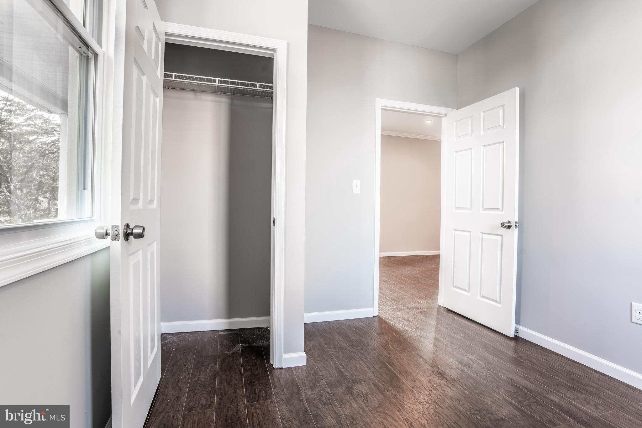 PARKVILLE - Residential