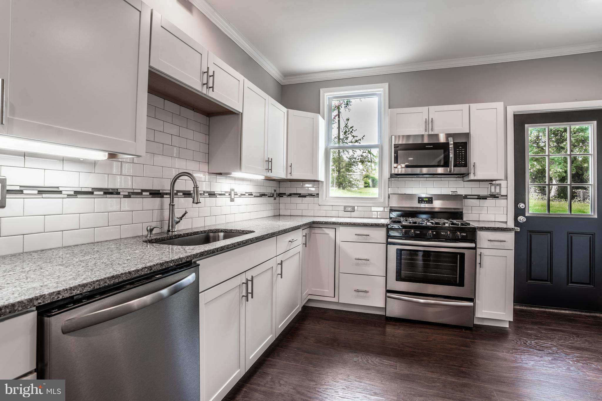 PARKVILLE - Residential