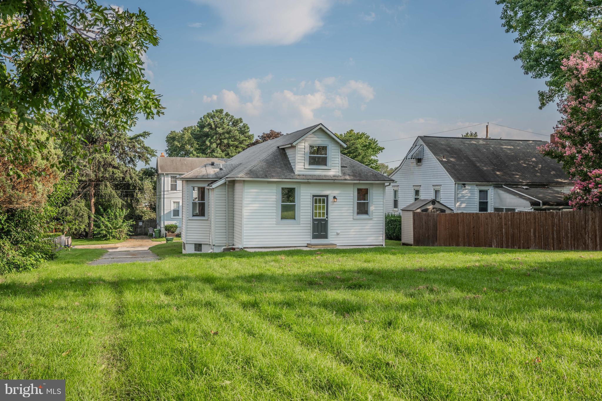 PARKVILLE - Residential