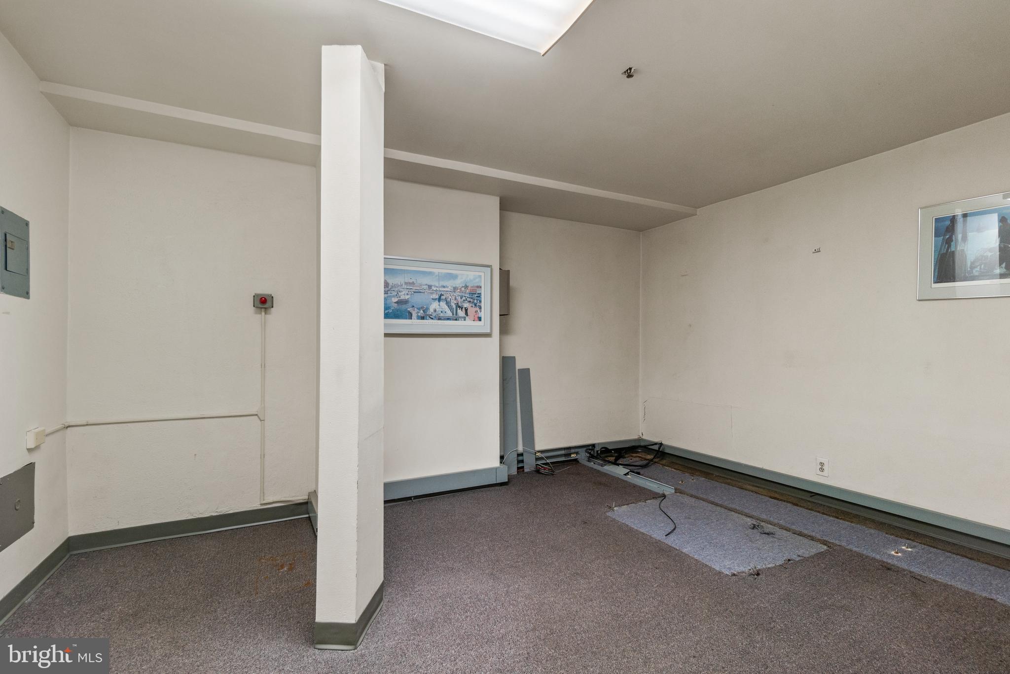 MOUNT VERNON - Commercial Sale