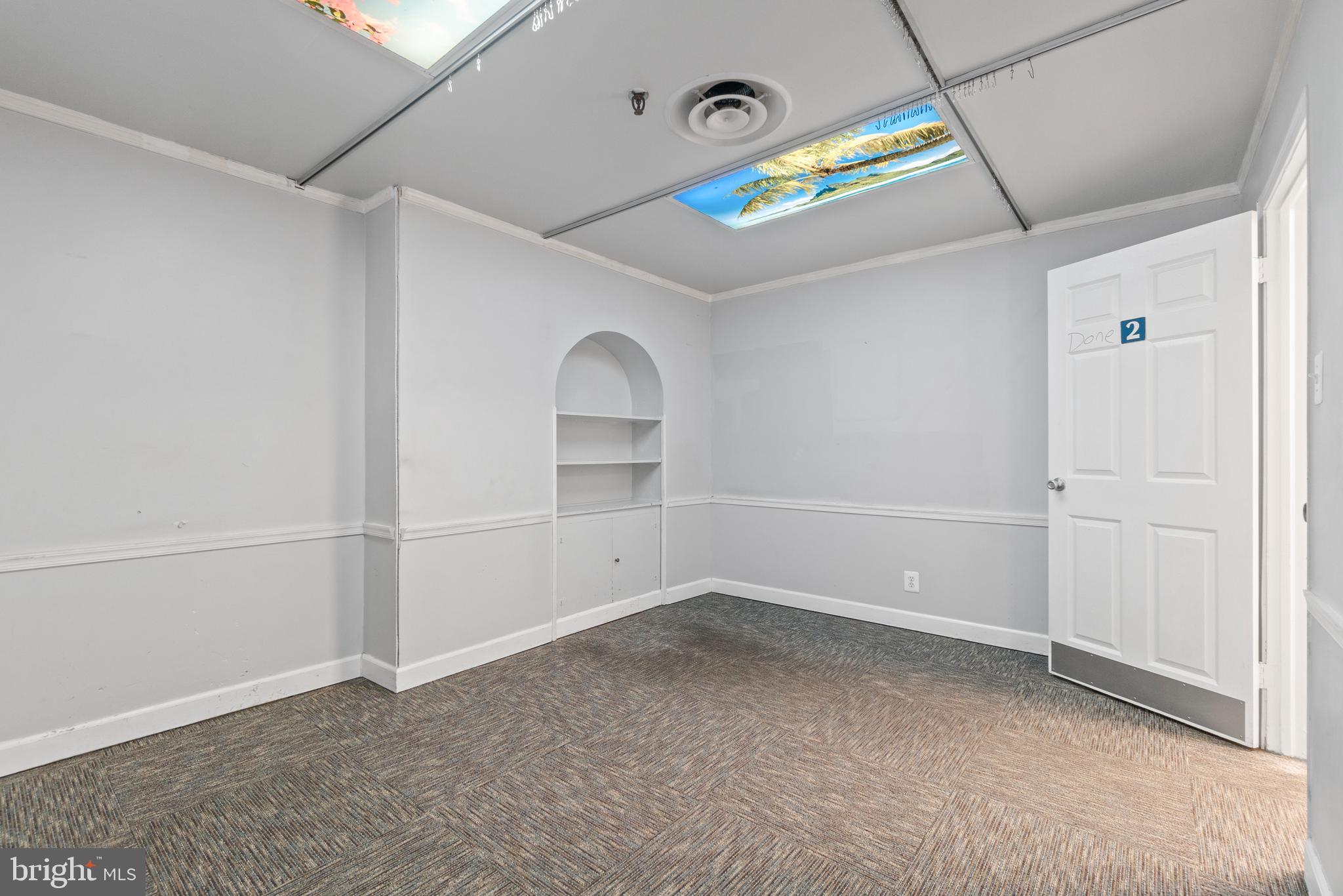 MOUNT VERNON - Commercial Sale