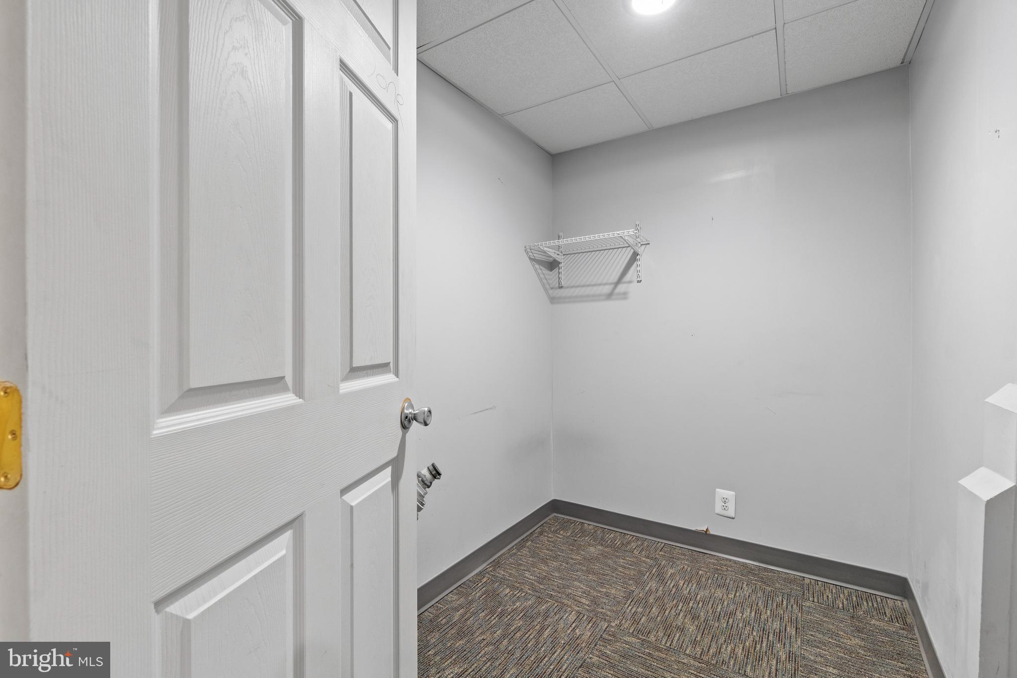 MOUNT VERNON - Commercial Sale