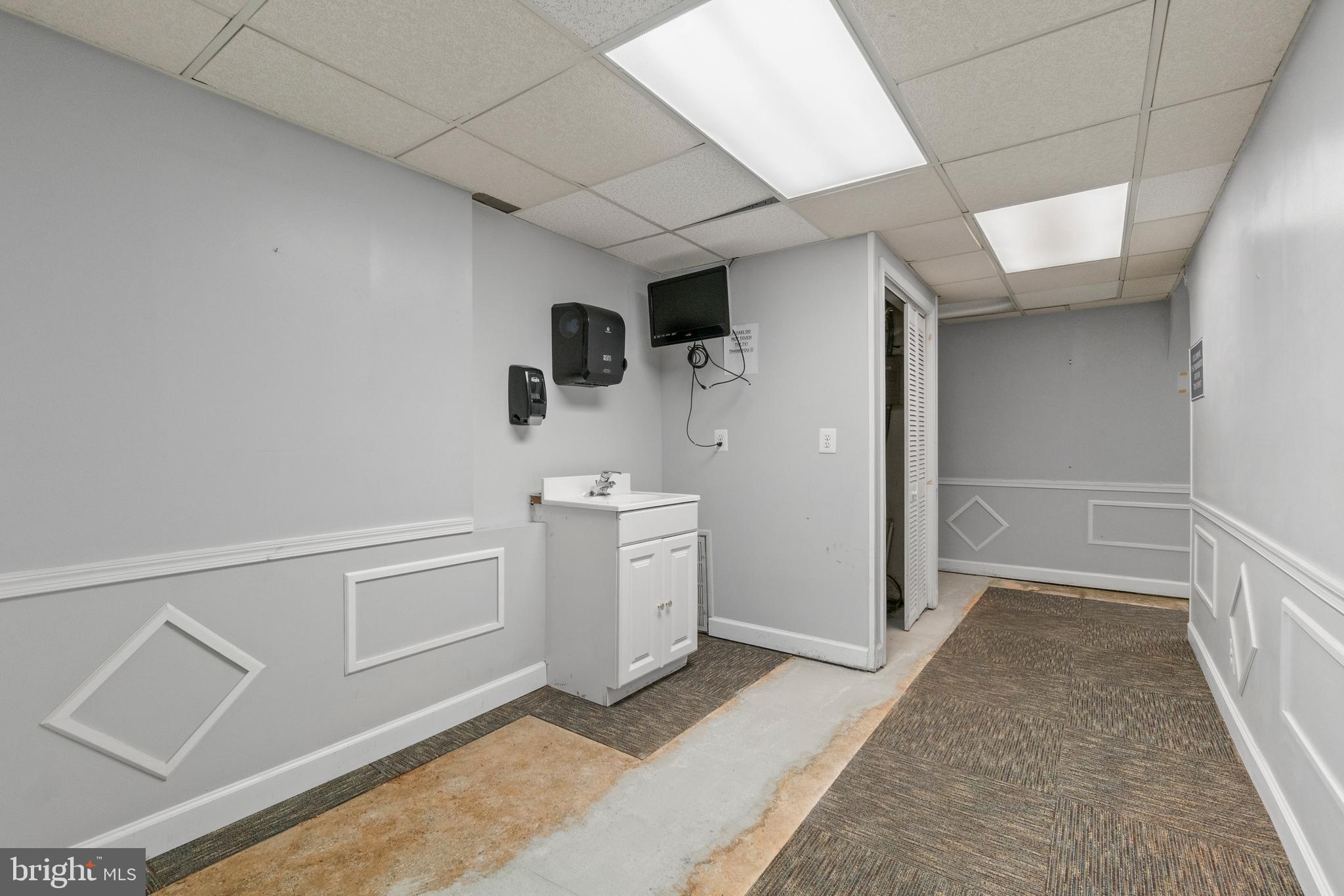 MOUNT VERNON - Commercial Sale