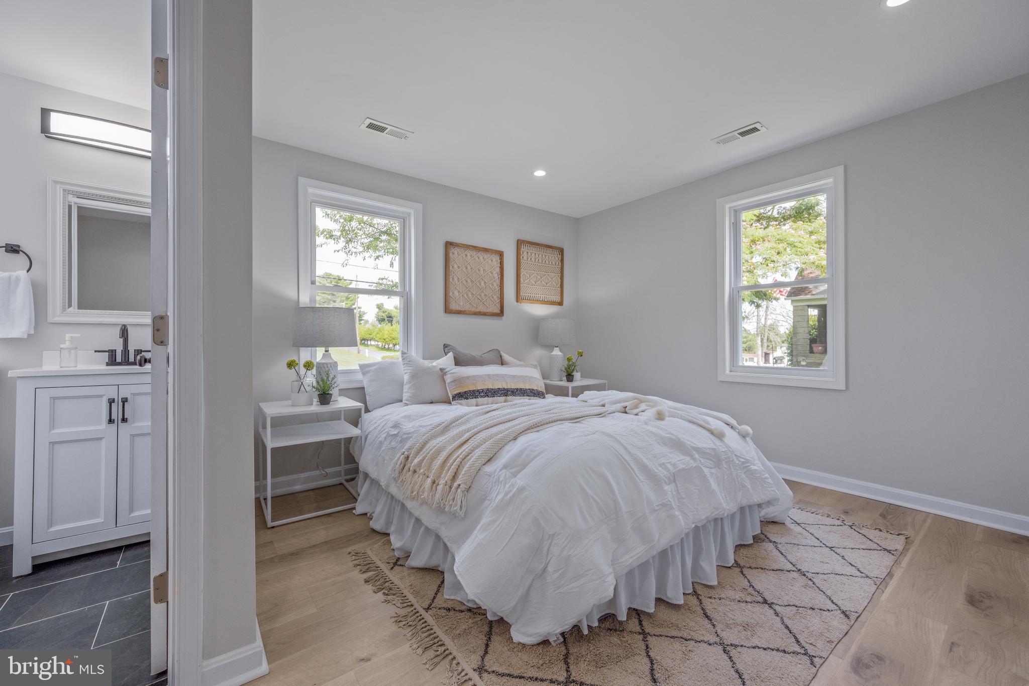 PERRY HALL - Residential Lease