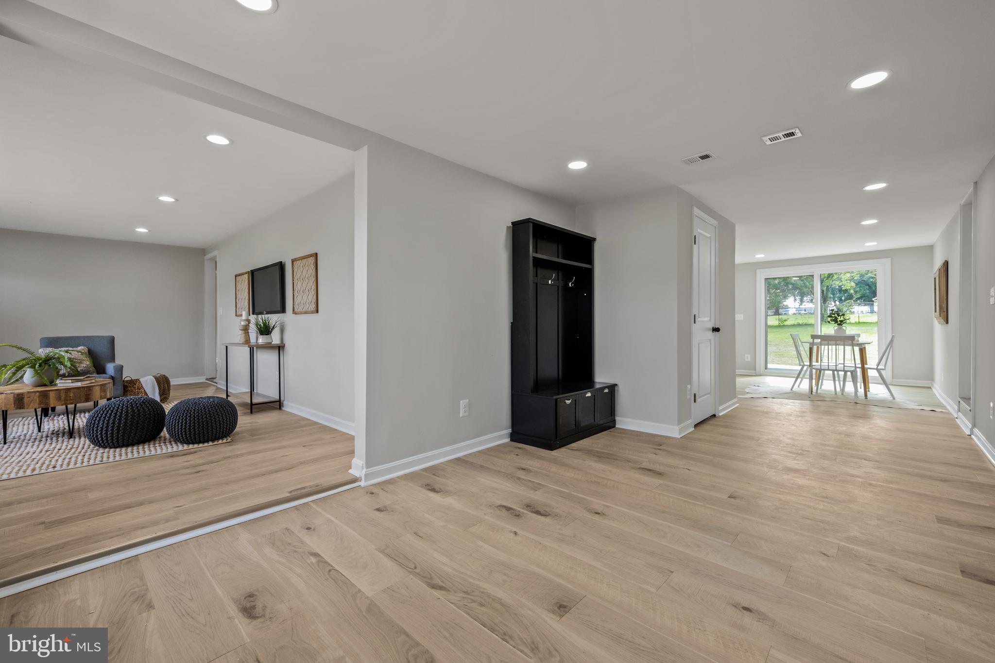 PERRY HALL - Residential Lease