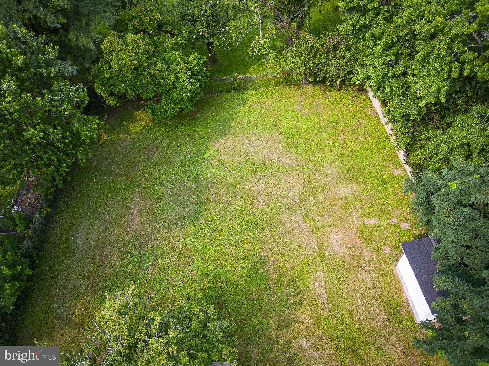 PERRY HALL - Residential Lease