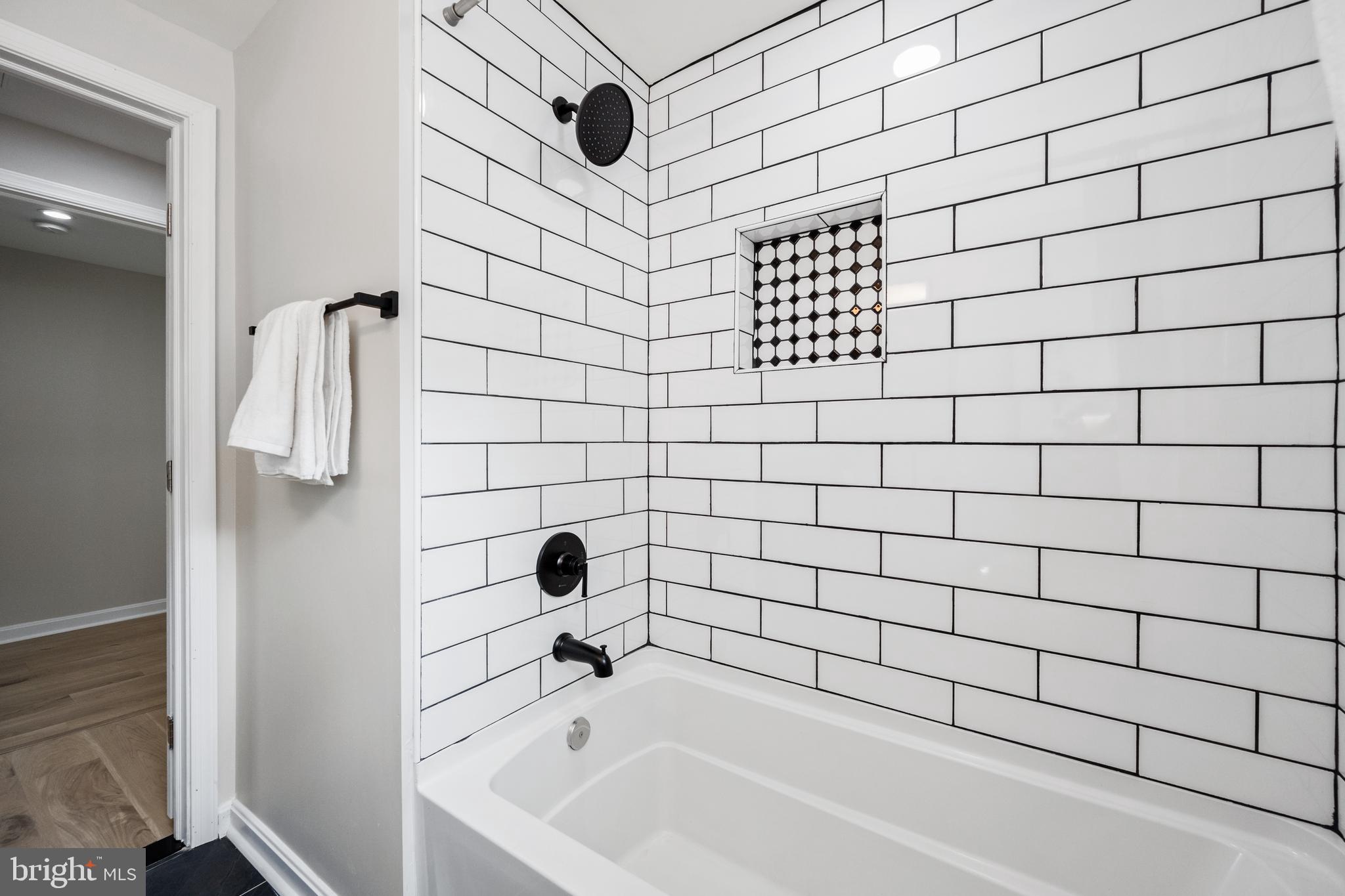 PERRY HALL - Residential Lease