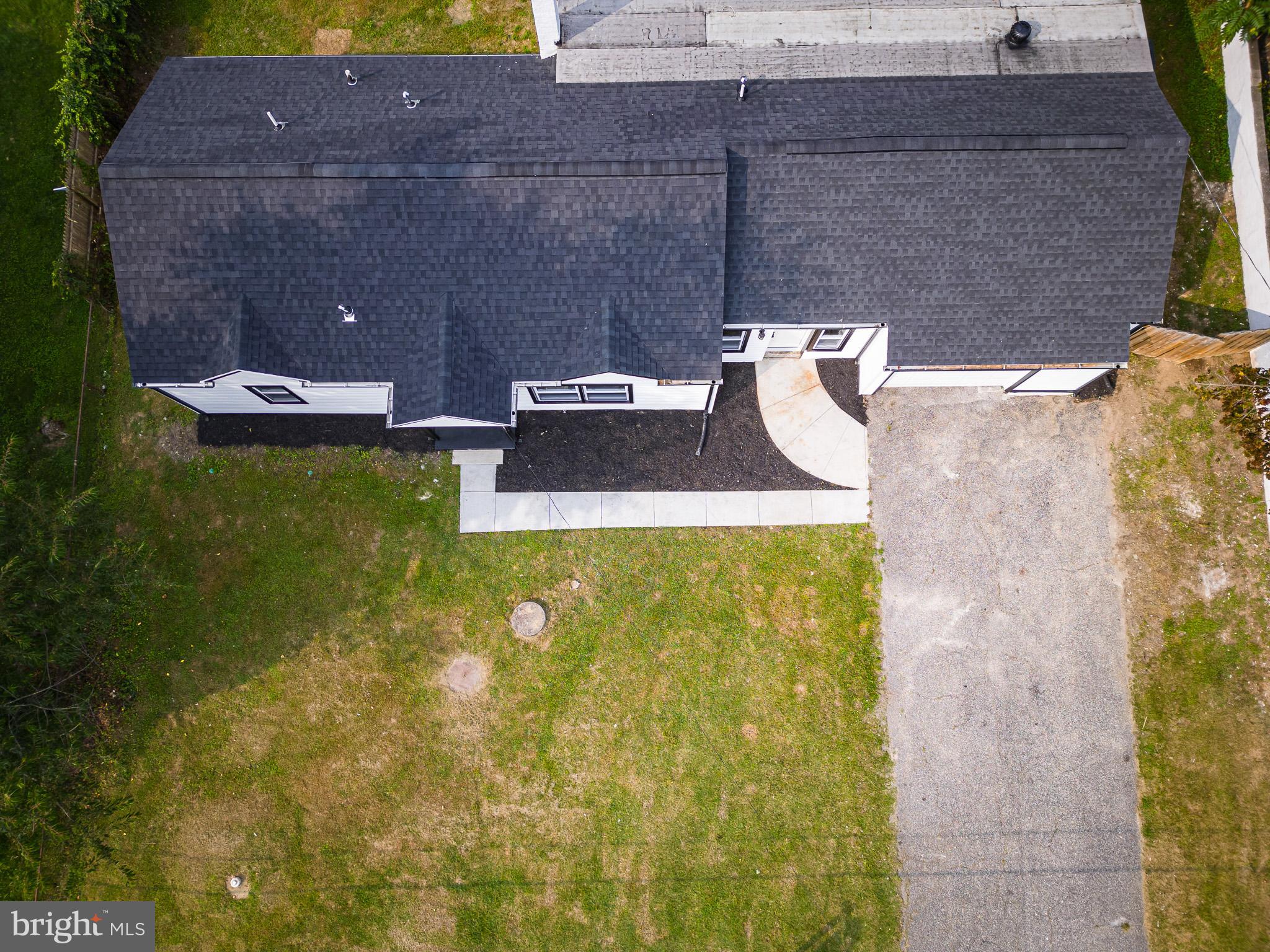 PERRY HALL - Residential Lease