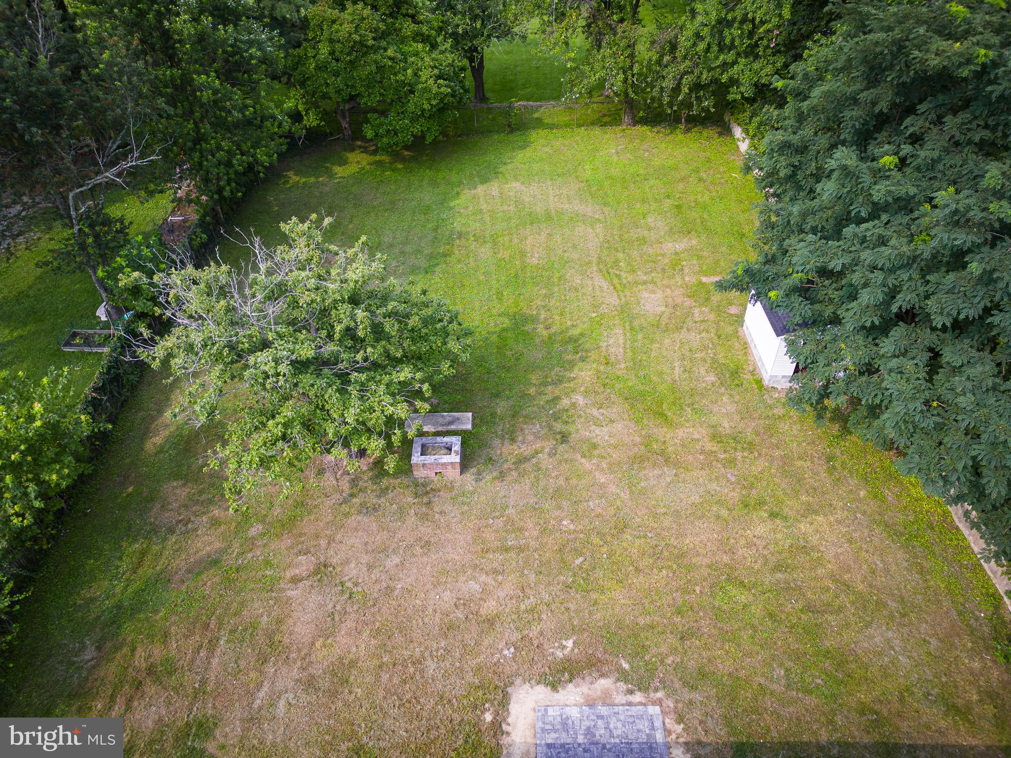 PERRY HALL - Residential Lease