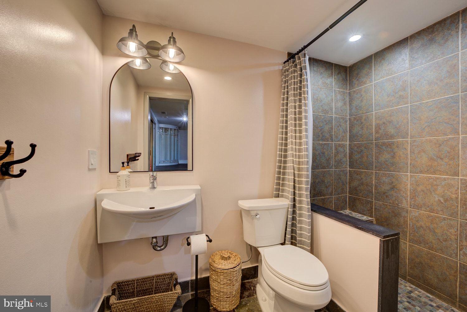 THE PALISADES - Residential