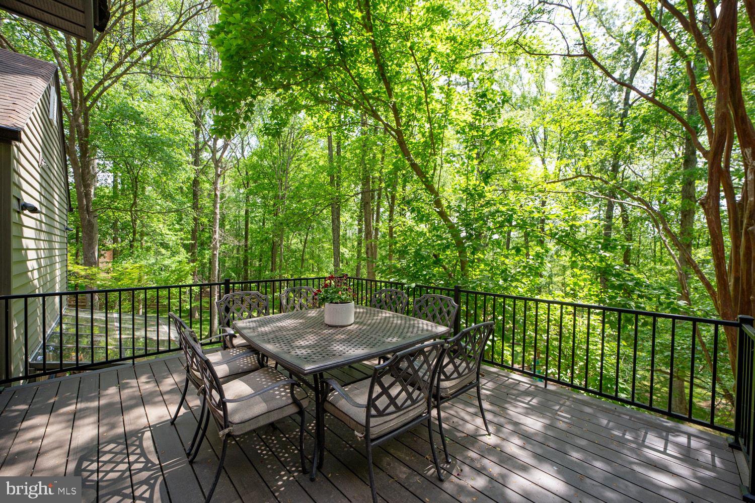 THE PALISADES - Residential