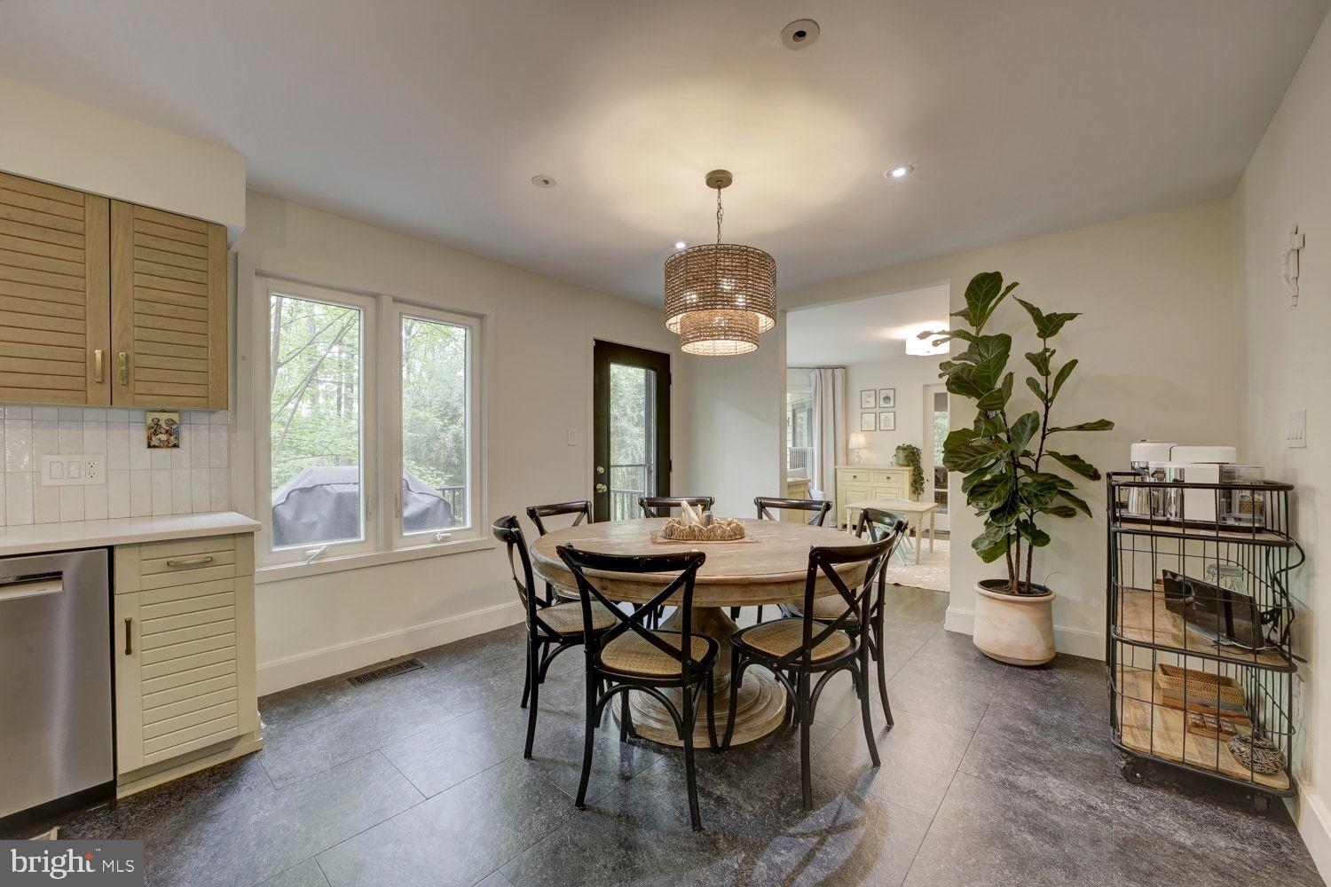 THE PALISADES - Residential