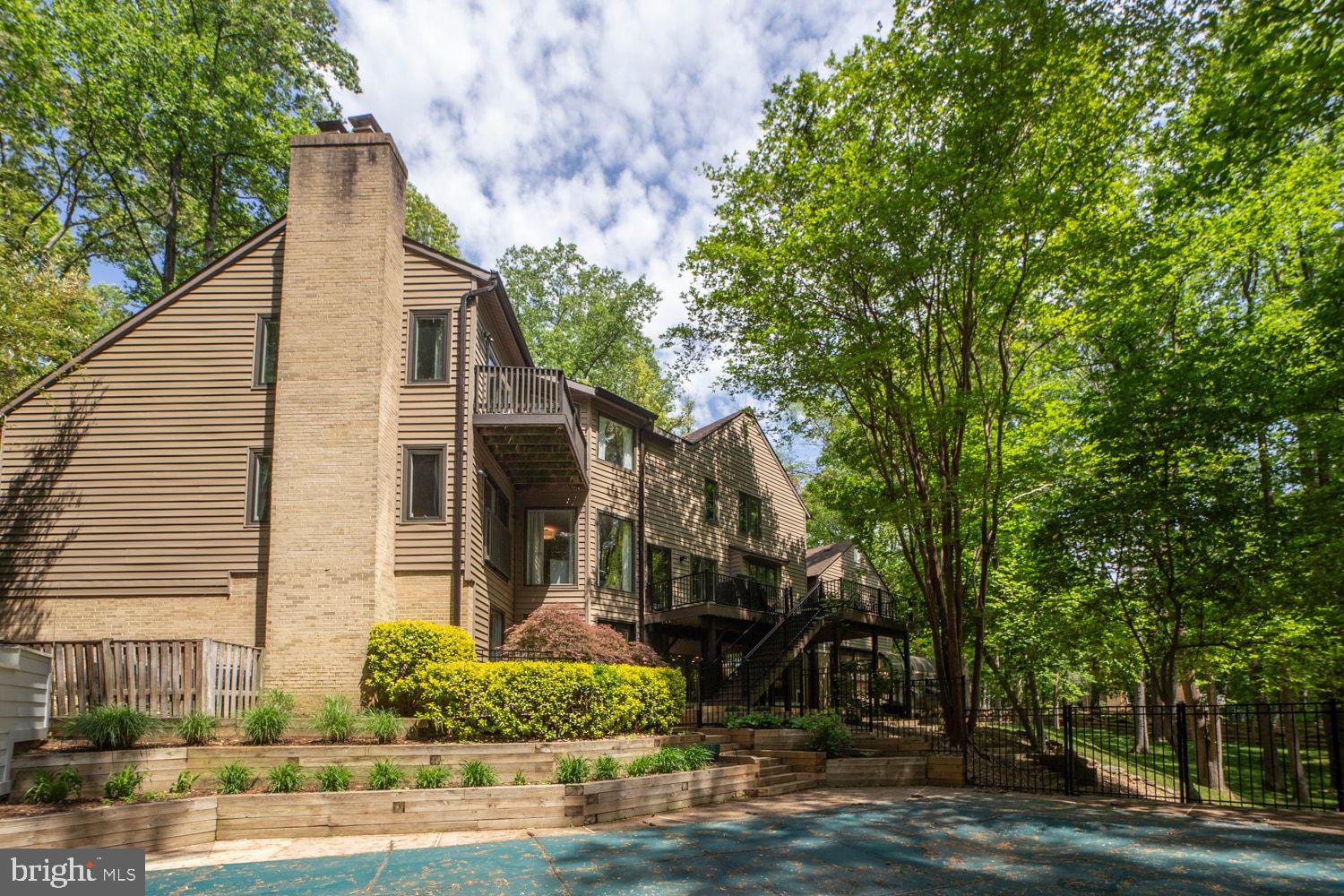 THE PALISADES - Residential