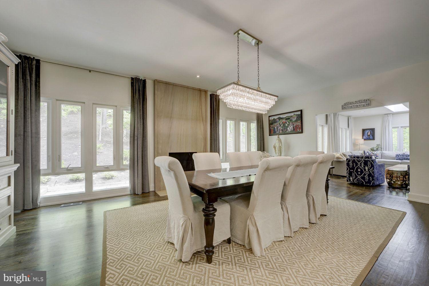 THE PALISADES - Residential