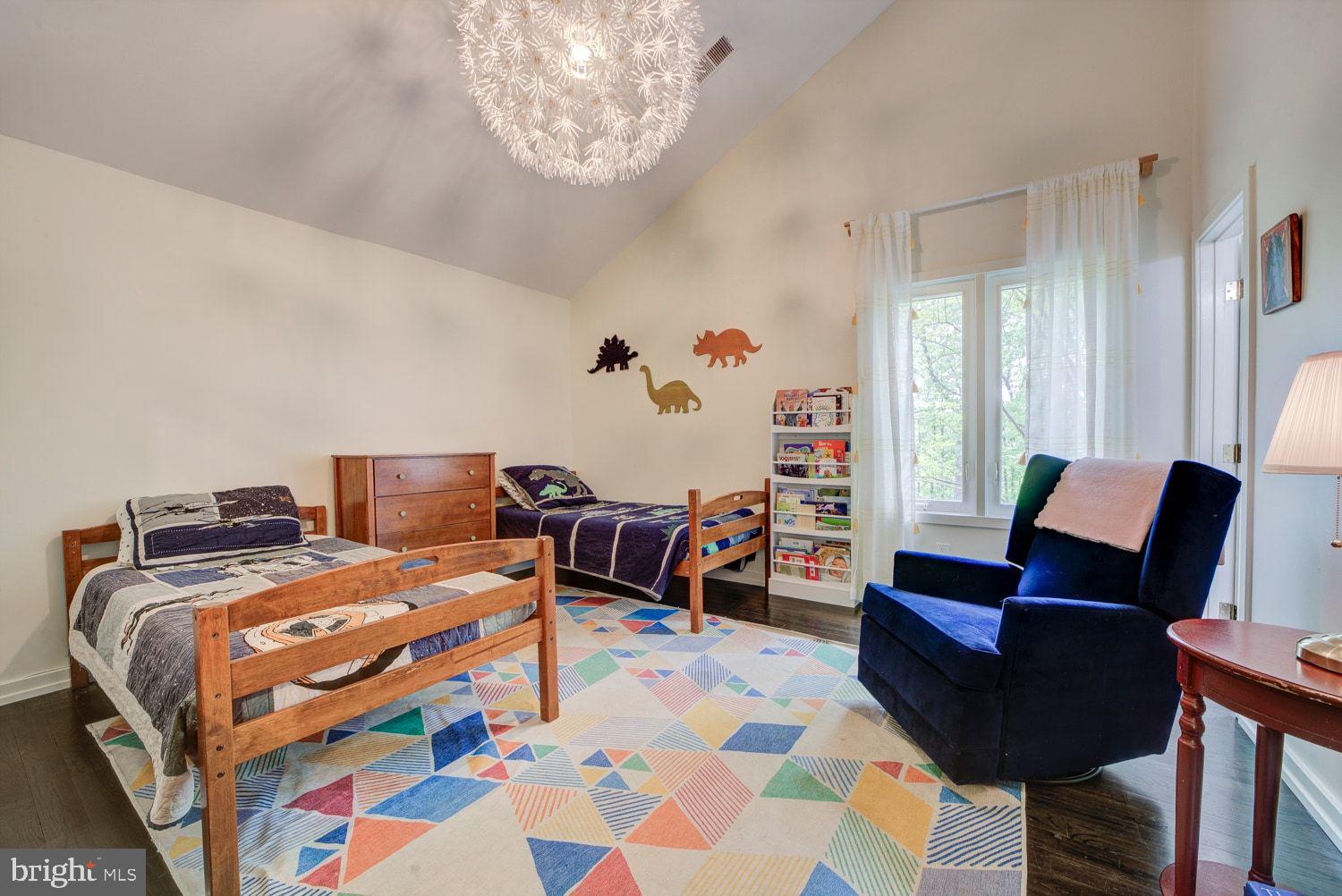 THE PALISADES - Residential