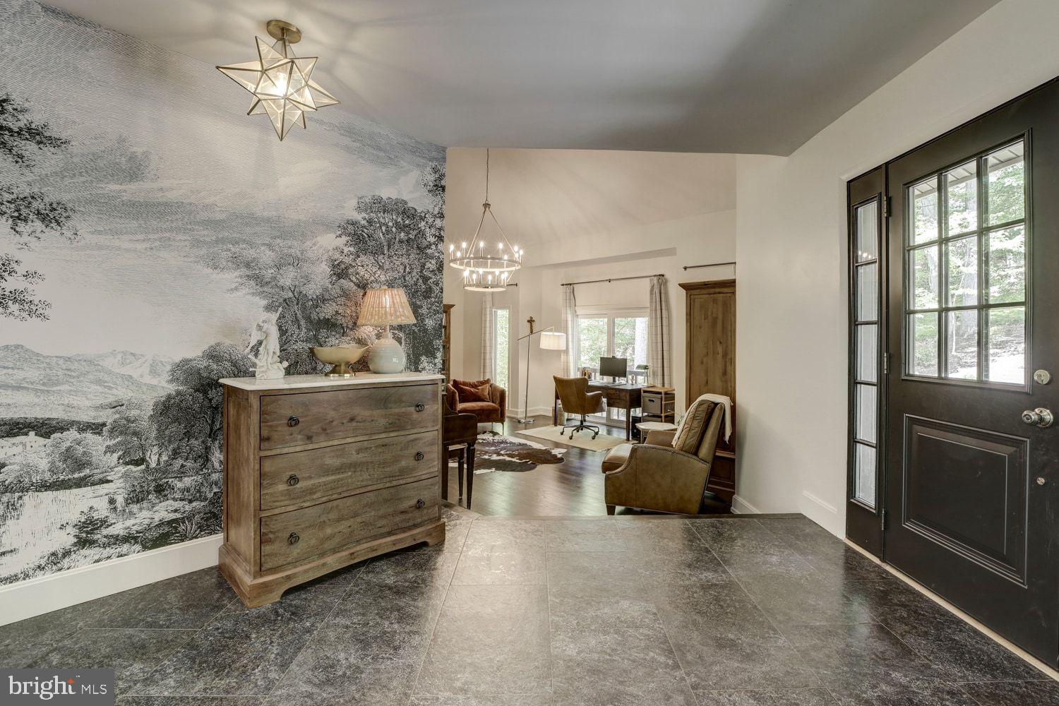 THE PALISADES - Residential