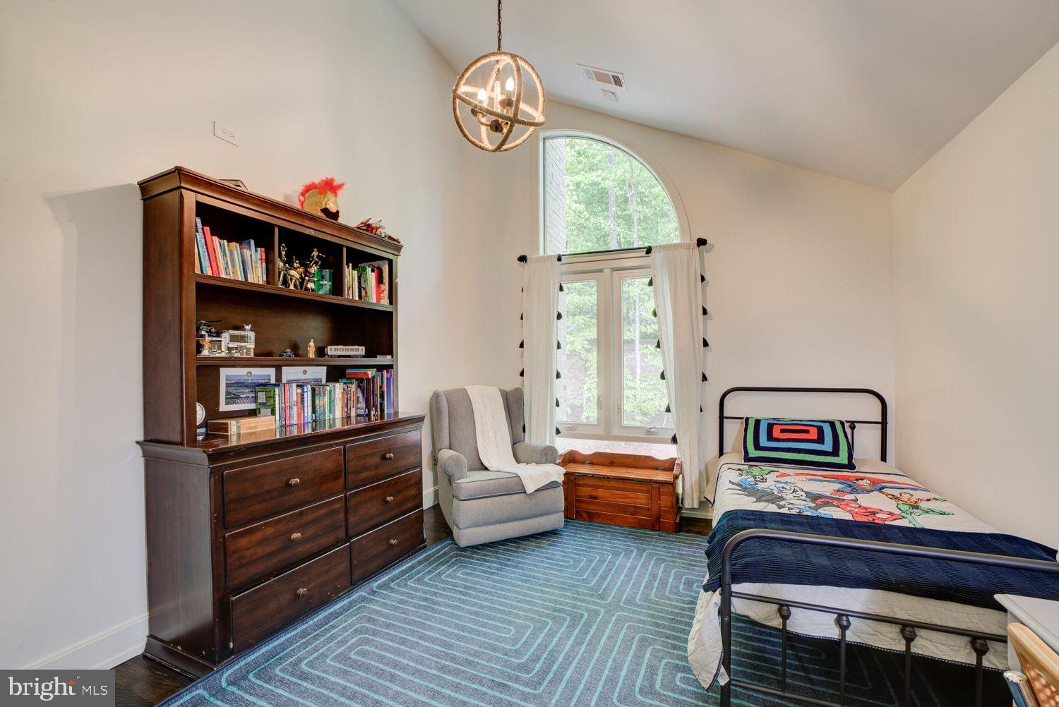 THE PALISADES - Residential