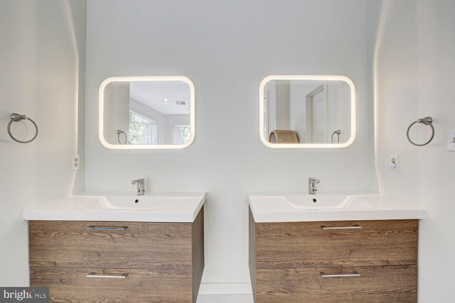 THE PALISADES - Residential