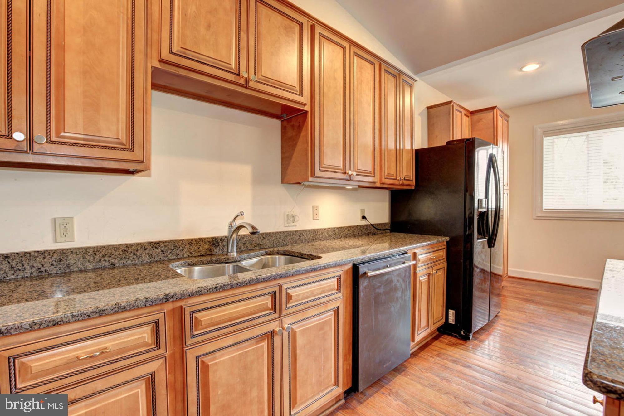 FERNWOOD - Residential Lease