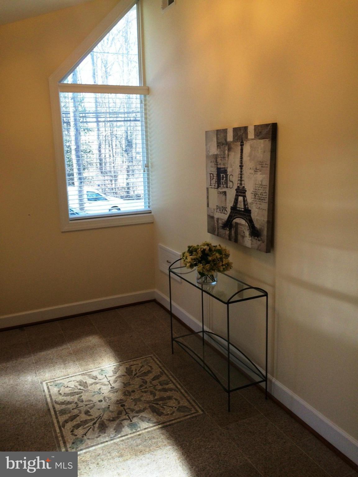 FERNWOOD - Residential Lease