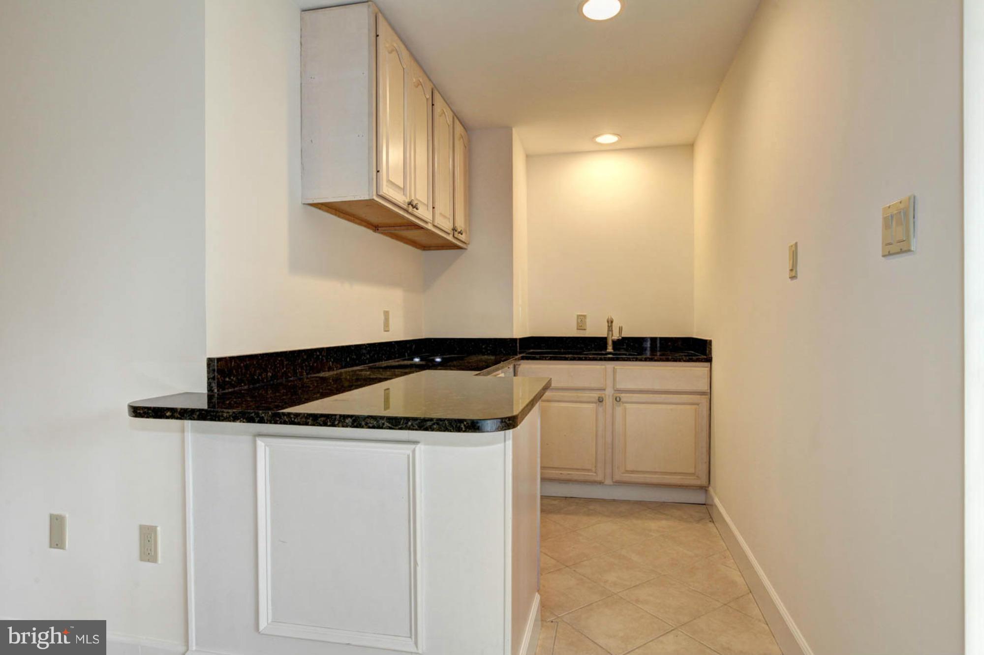 FERNWOOD - Residential Lease