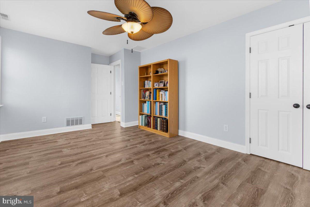 POPLAR RIDGE - Residential