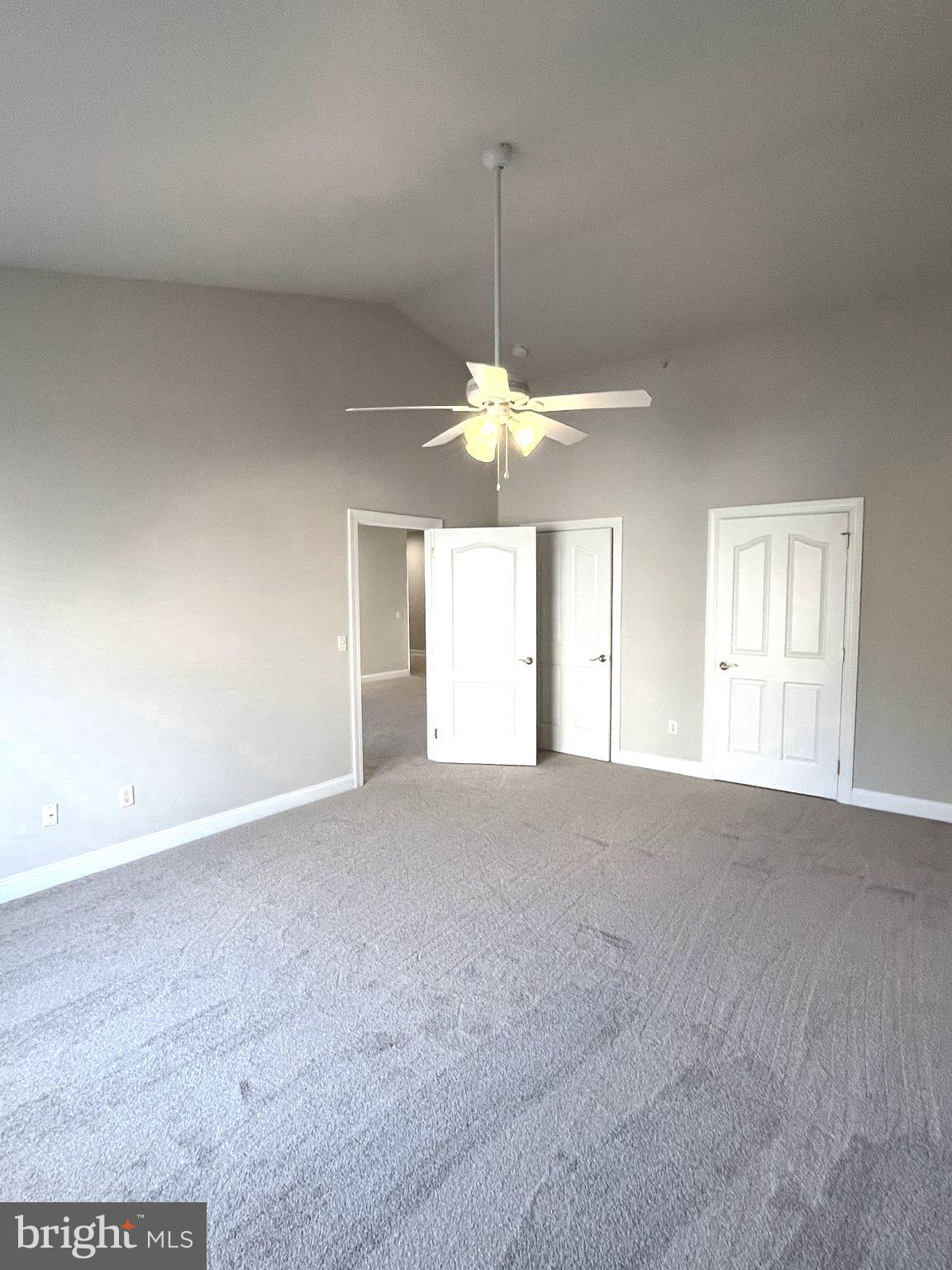 ROSE HILL ESTATES - Residential Lease