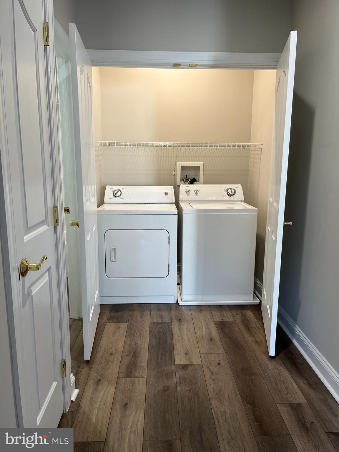 ROSE HILL ESTATES - Residential Lease