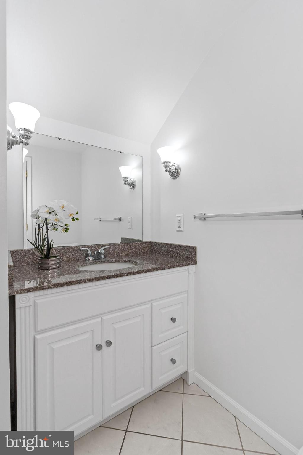 FAIR HILL - Residential