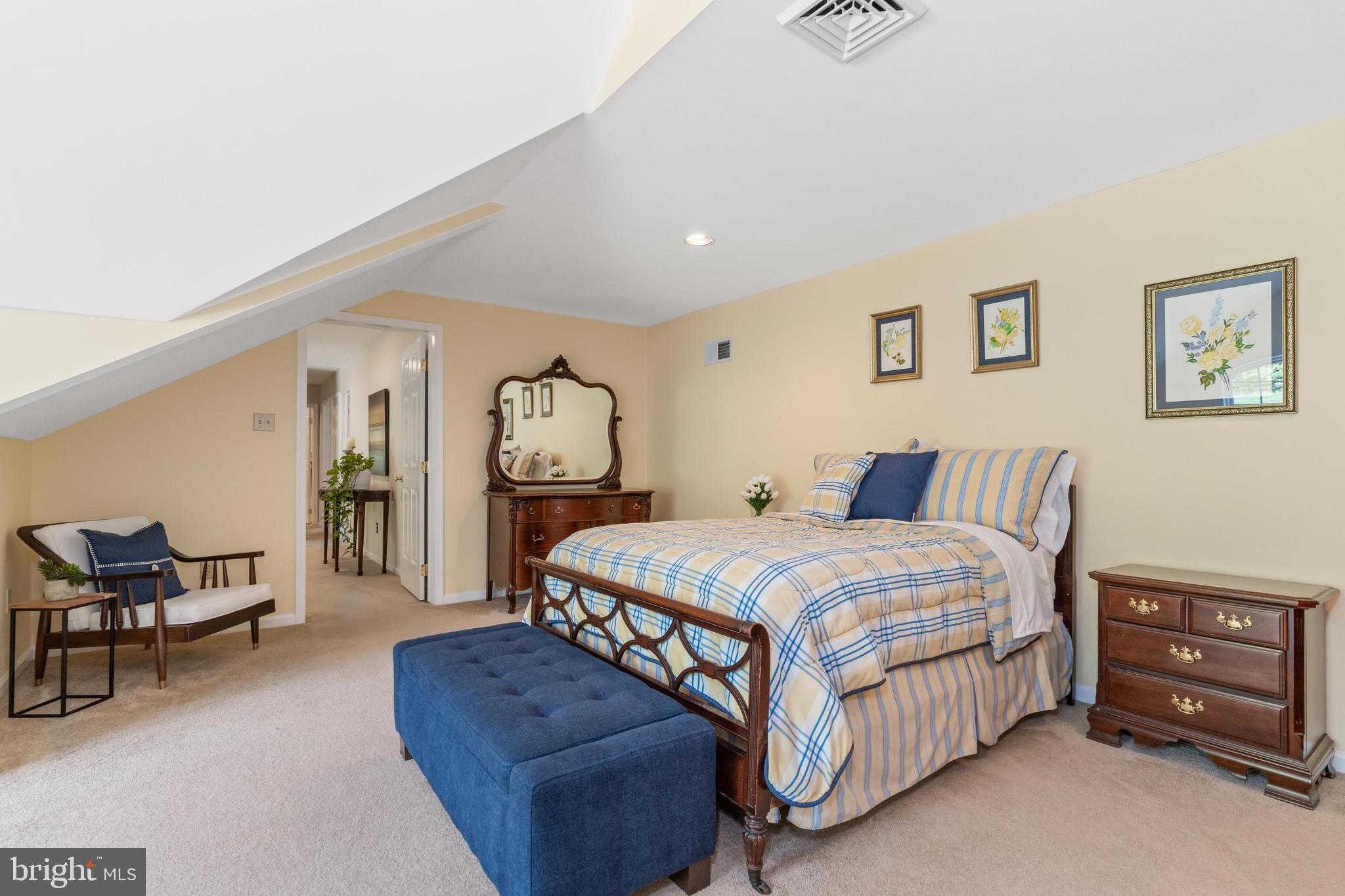 FAIR HILL - Residential