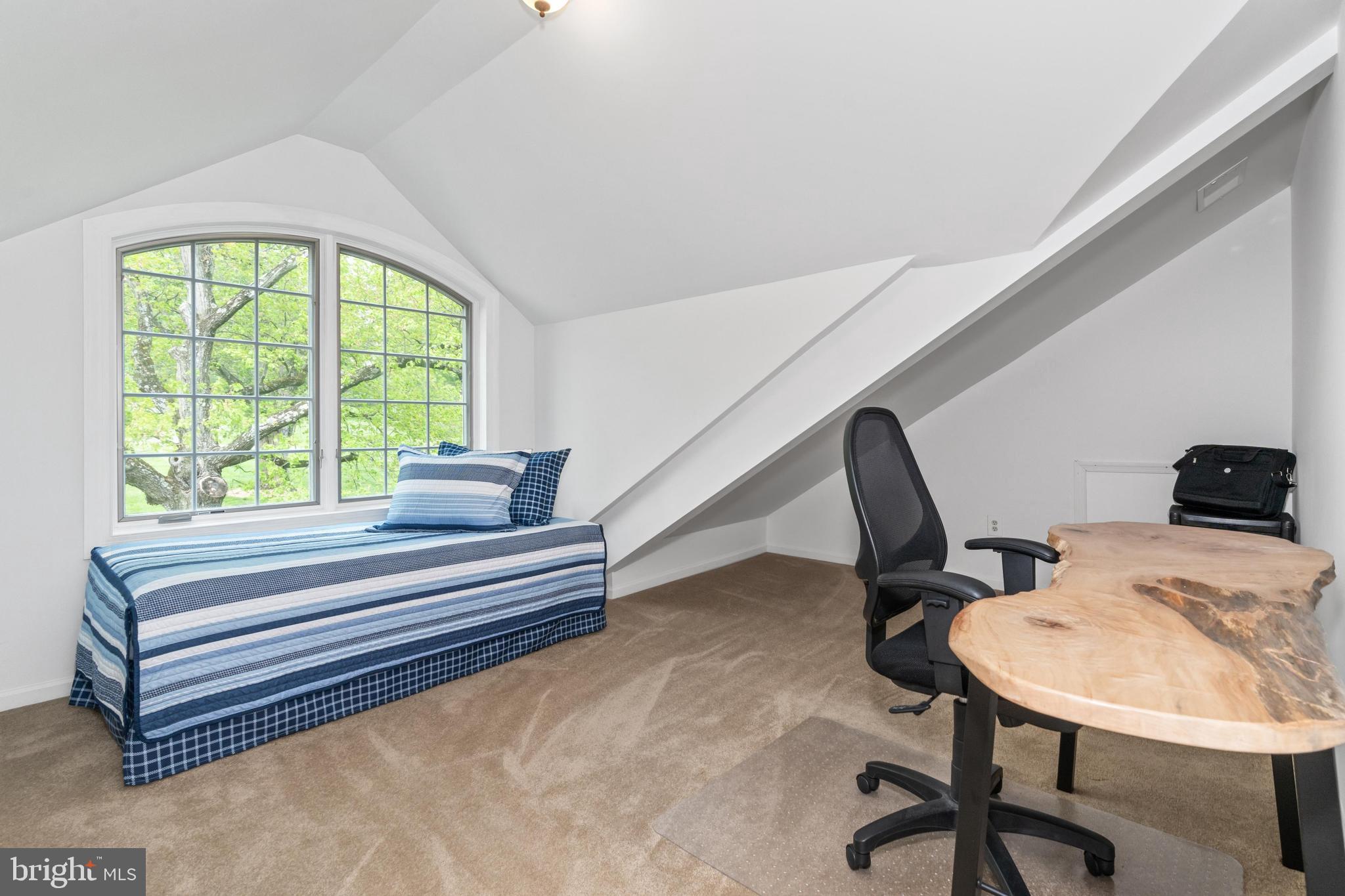 FAIR HILL - Residential