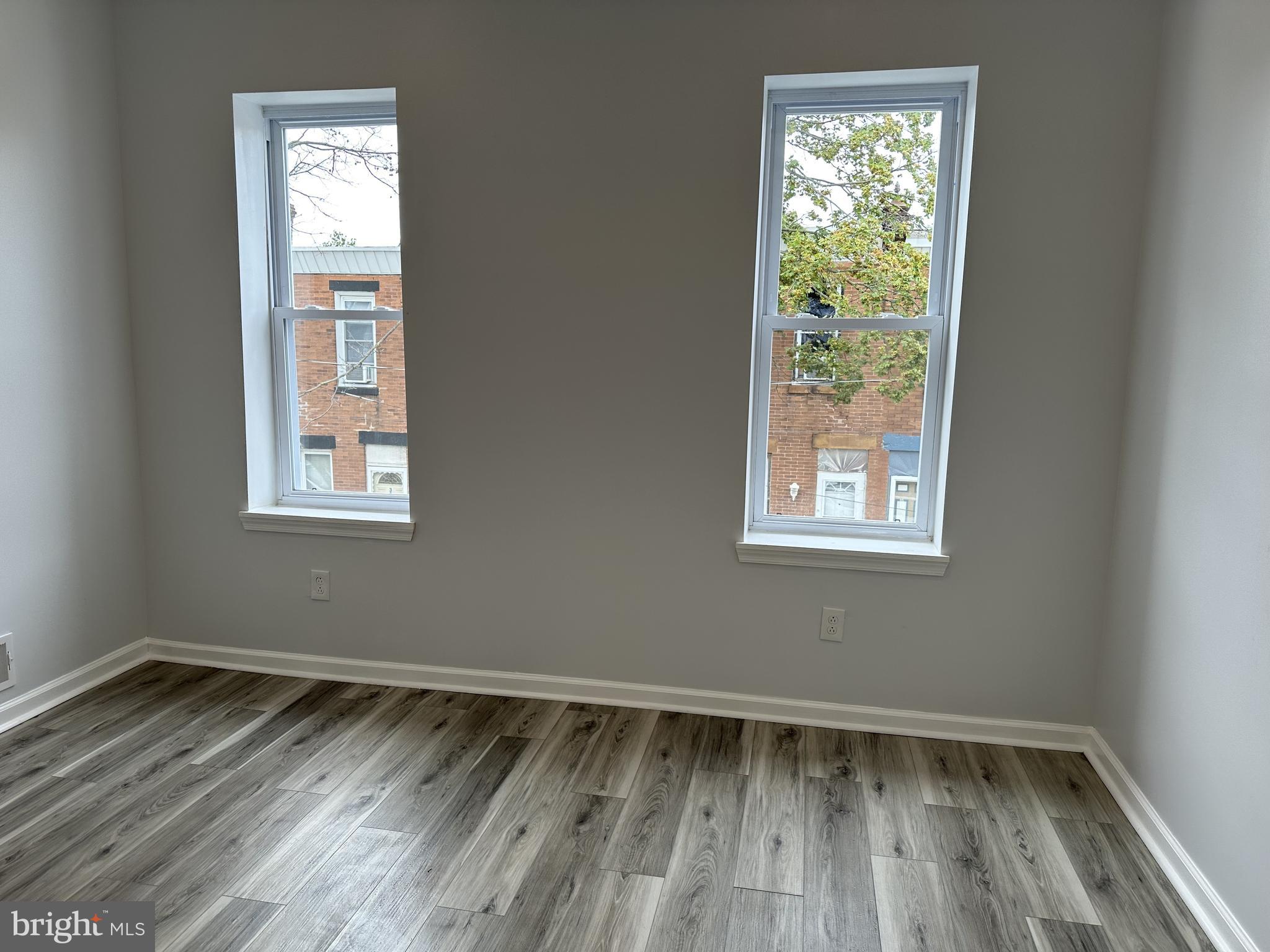 KENSINGTON - Residential Lease