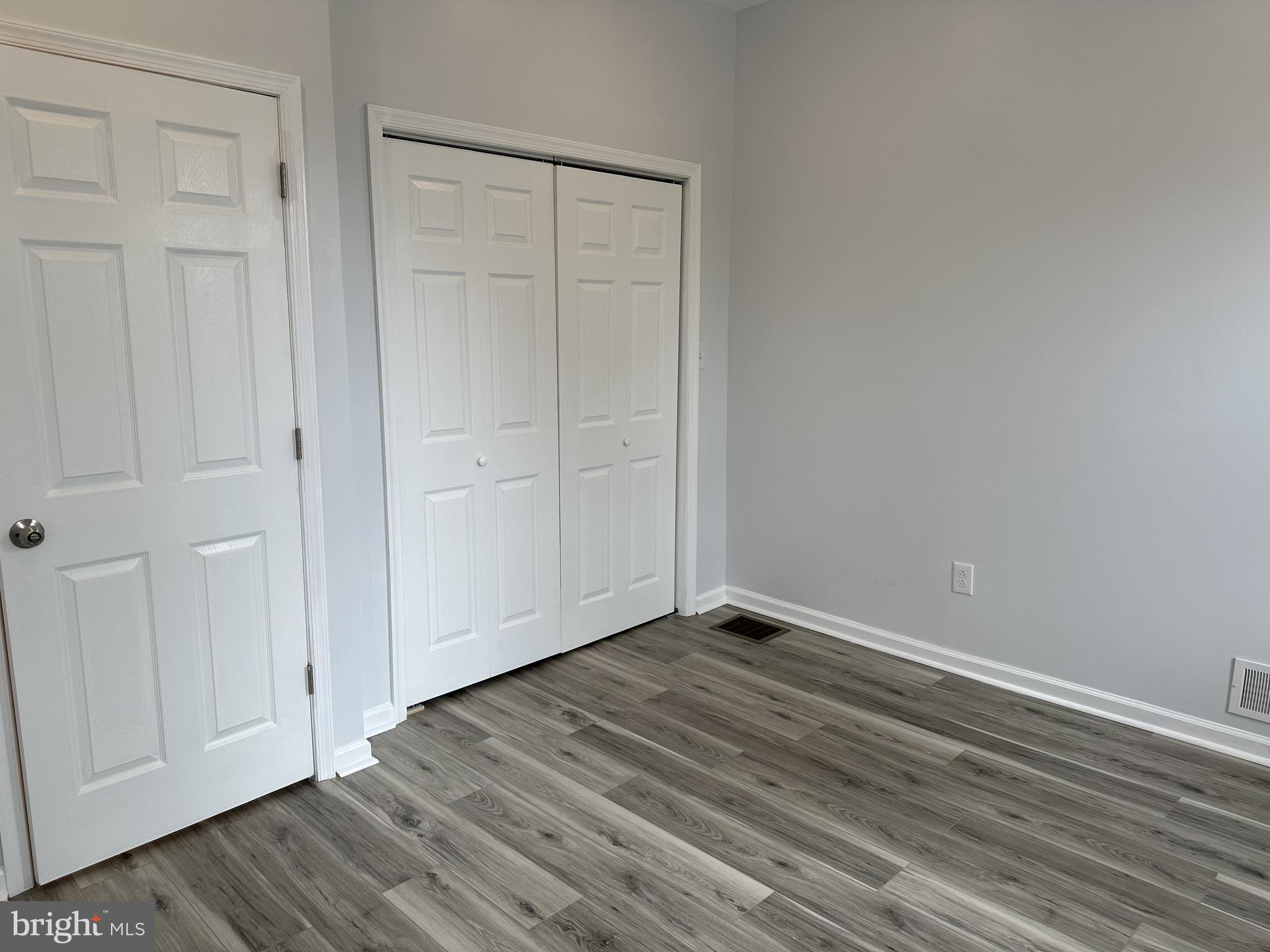 KENSINGTON - Residential Lease