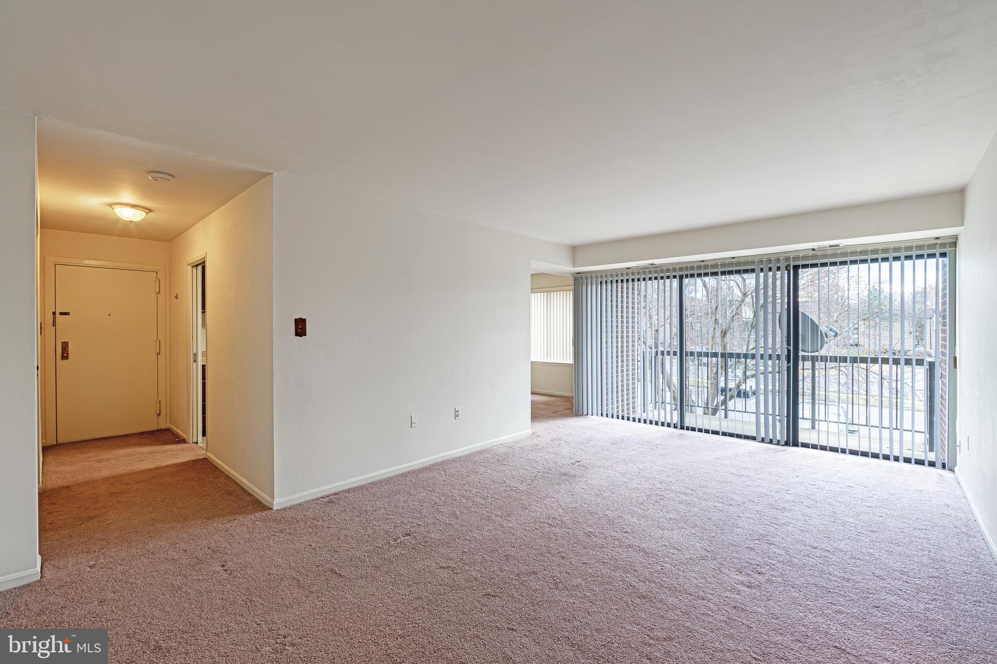 HAWTHORNE VILLAGE - Residential Lease