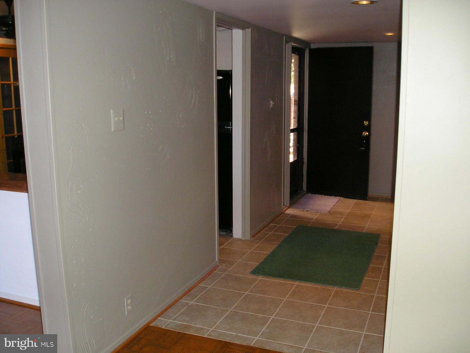 RESTON - Residential Lease