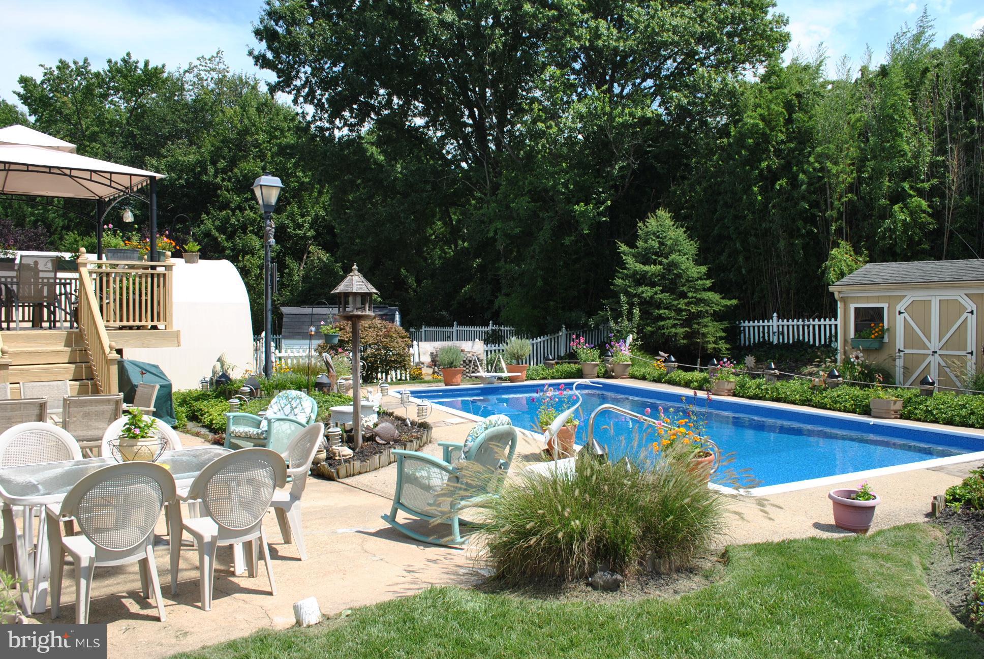 PERRY HALL VILLAGE - Residential