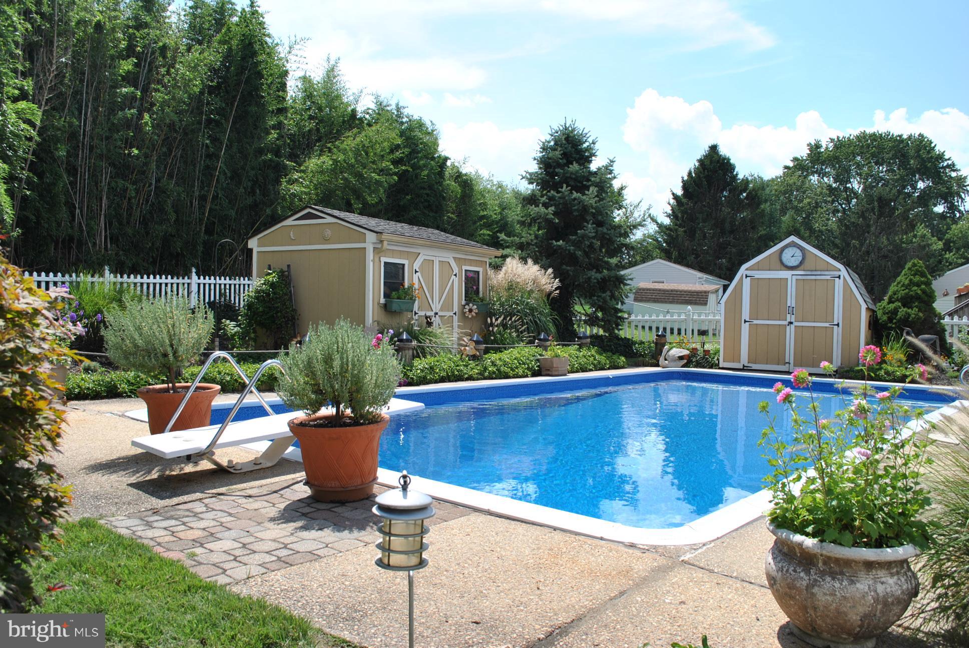 PERRY HALL VILLAGE - Residential