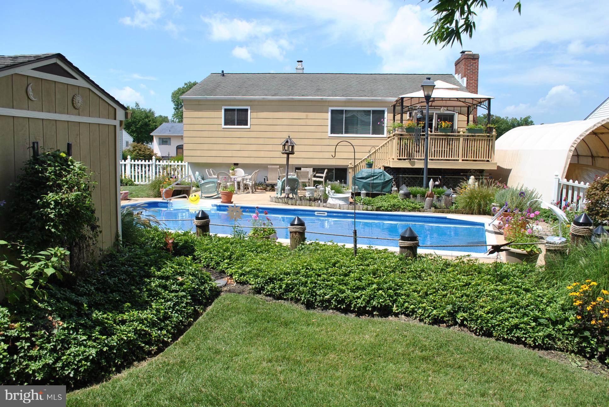 PERRY HALL VILLAGE - Residential