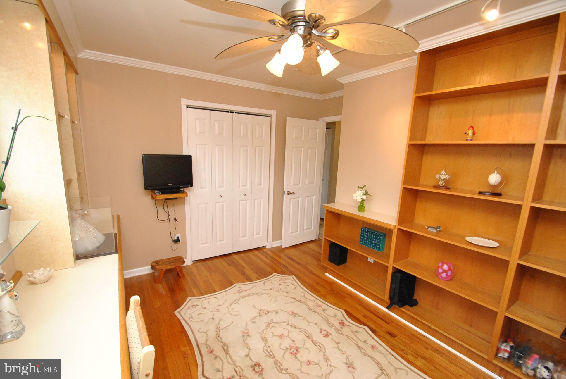 PERRY HALL VILLAGE - Residential