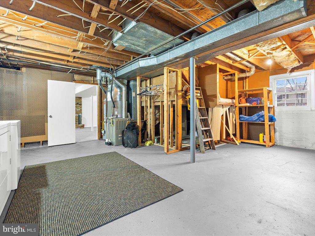 CHATHAM HILLS - Residential