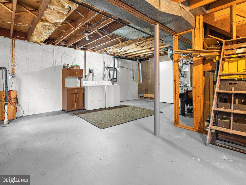 CHATHAM HILLS - Residential