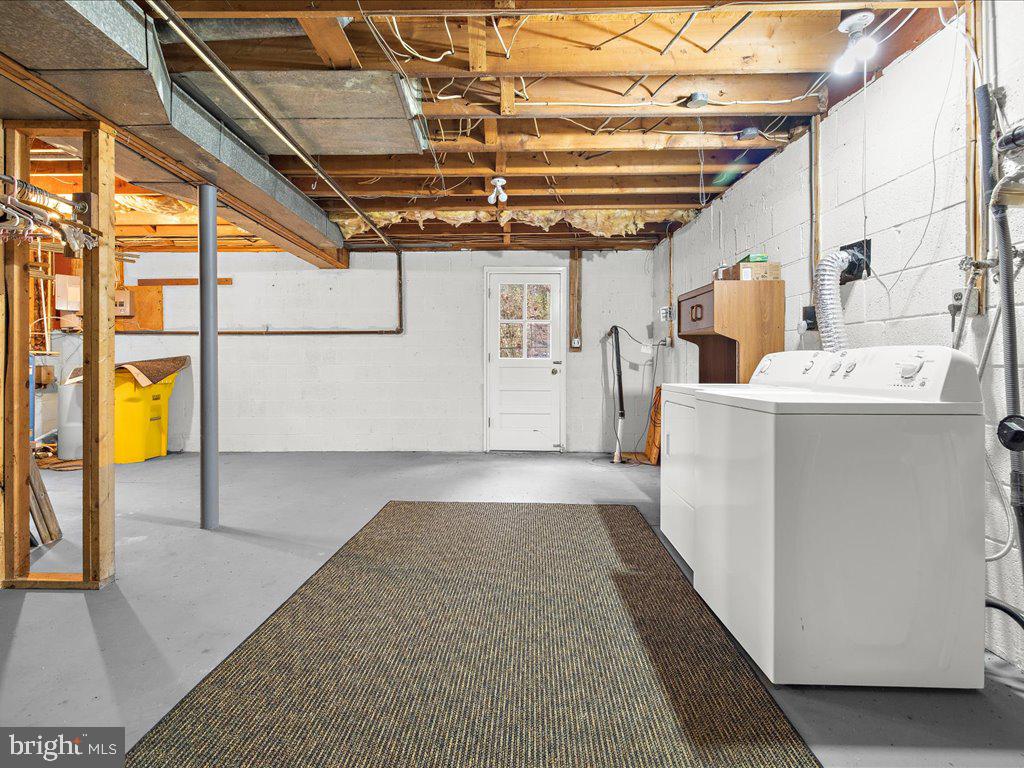 CHATHAM HILLS - Residential