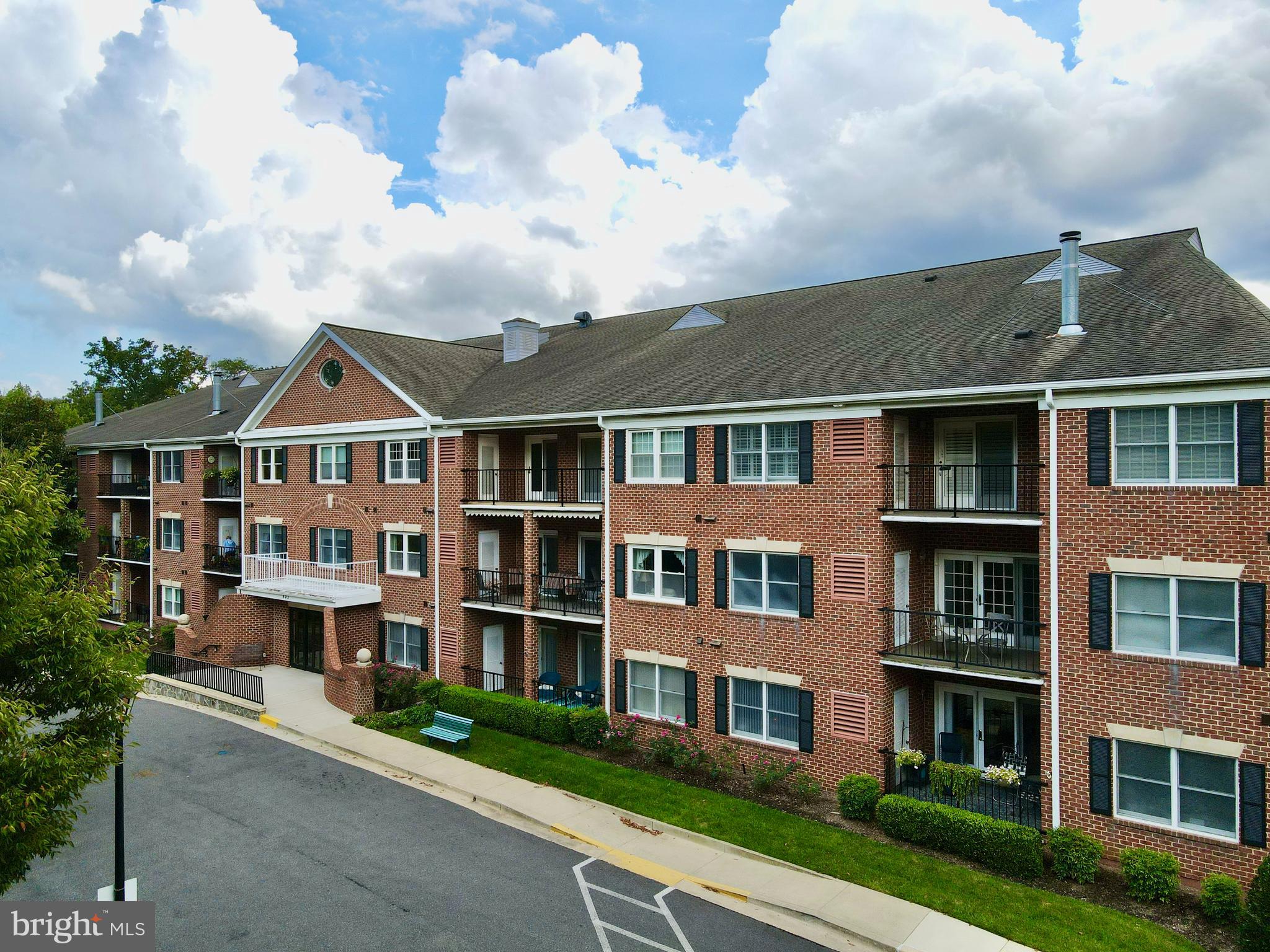 HERITAGE HARBOUR - Residential