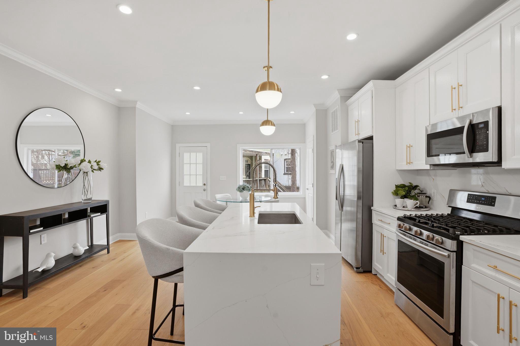 1208 SHEPHERD STREET NW