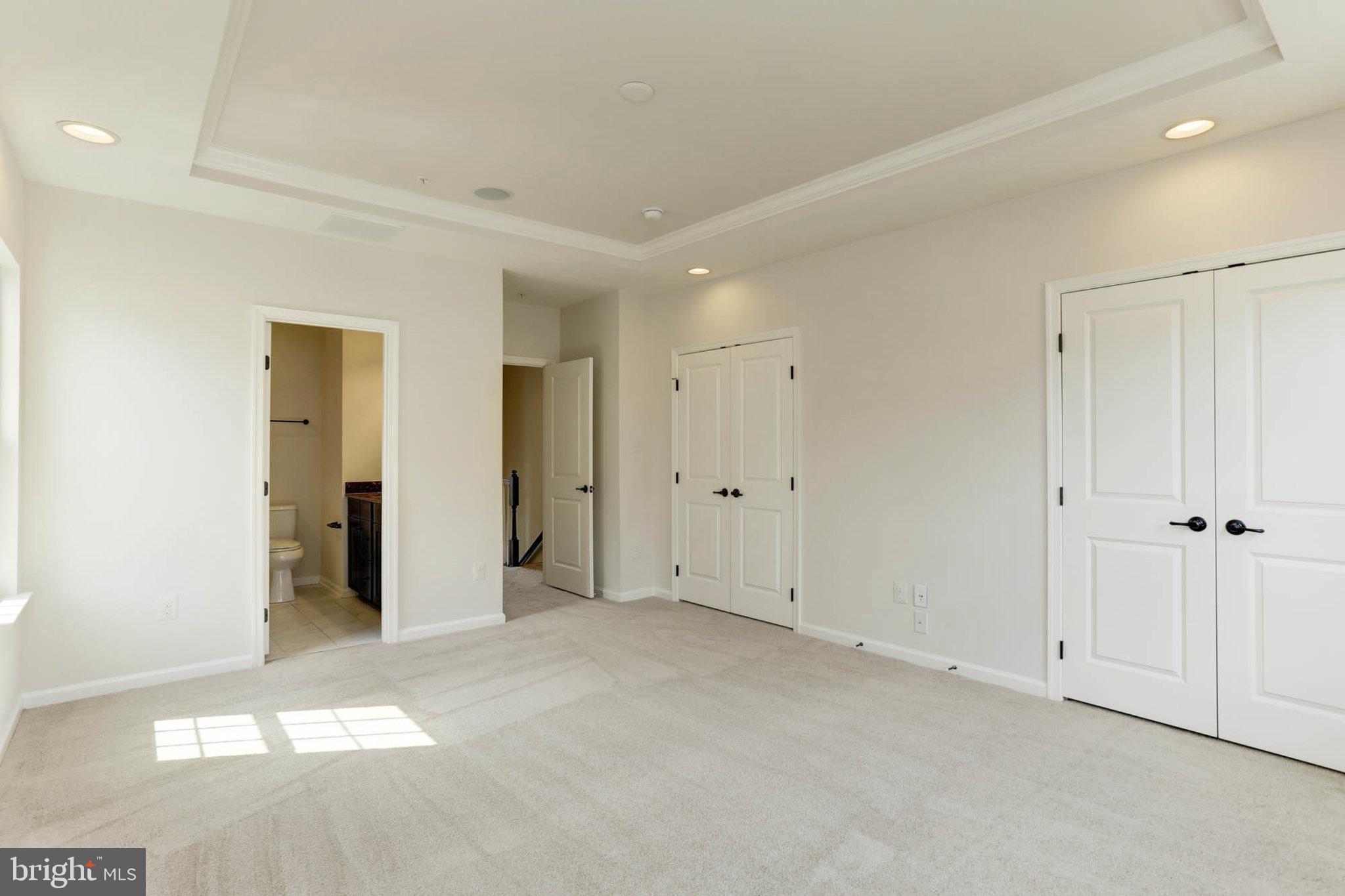 PARKSIDE - Residential