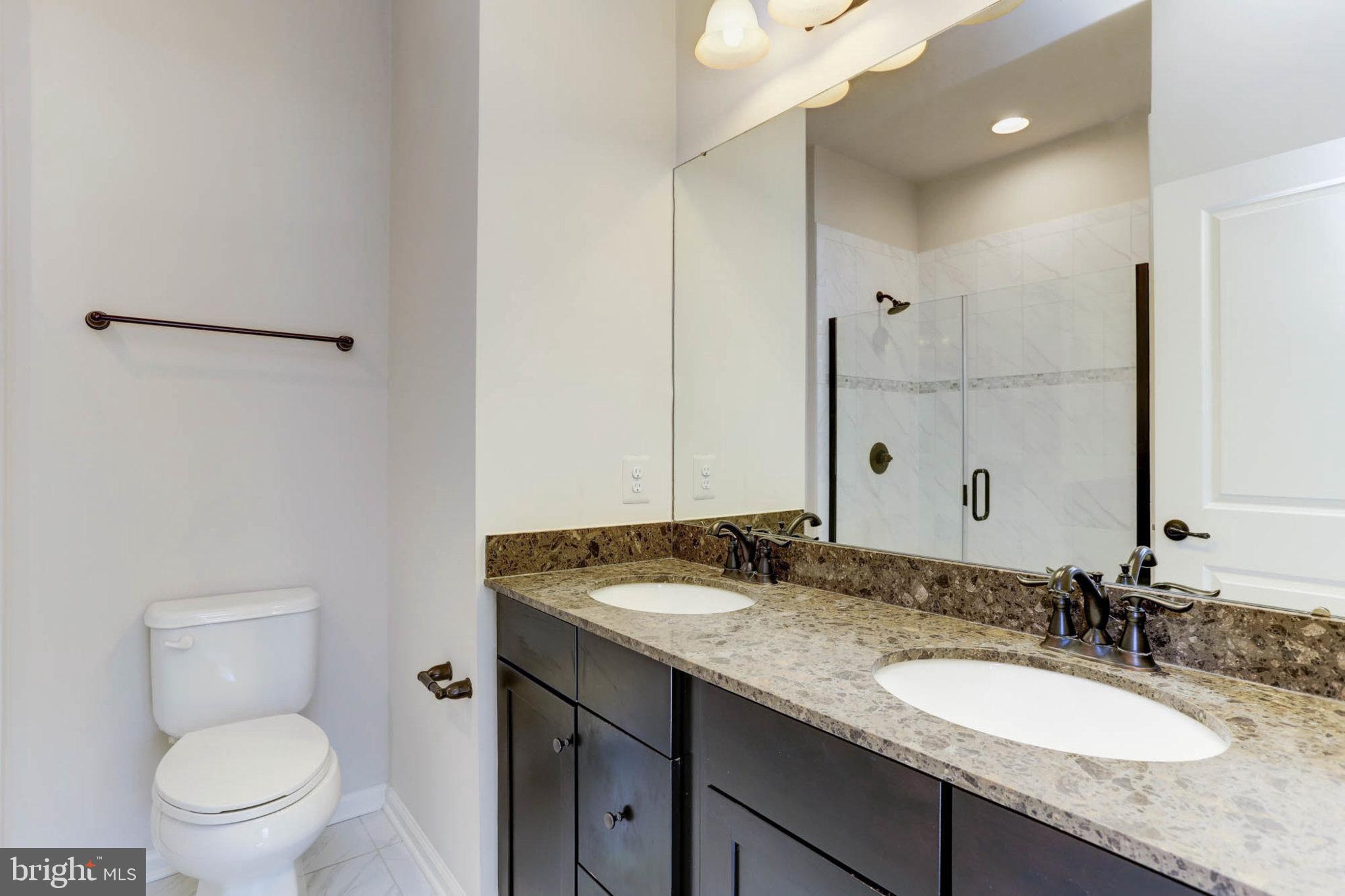 PARKSIDE - Residential