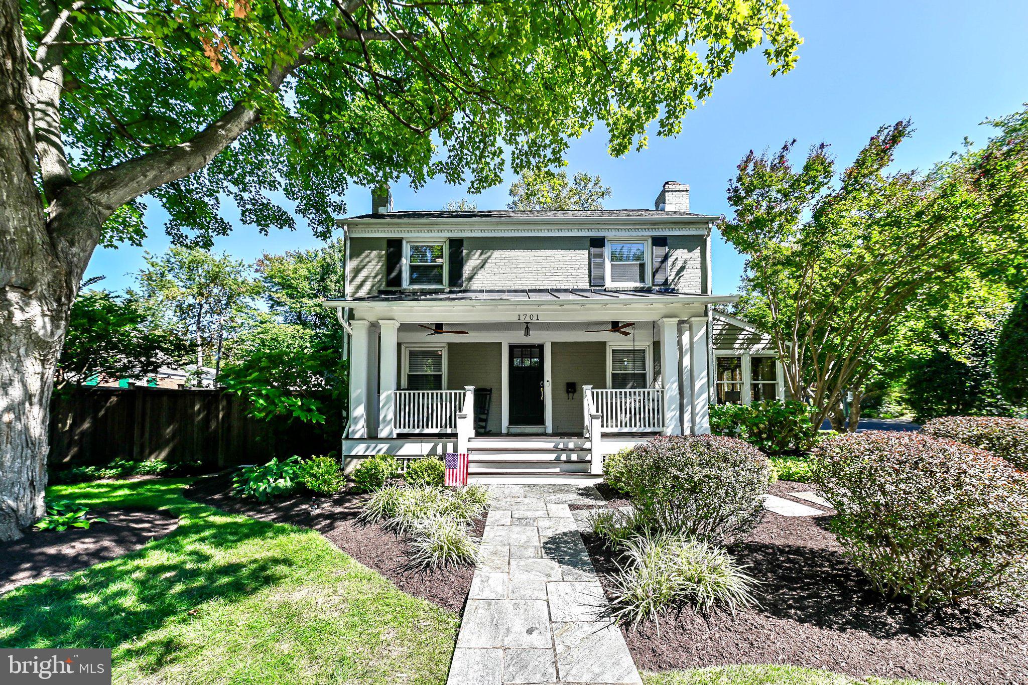 1701 N JEFFERSON STREET