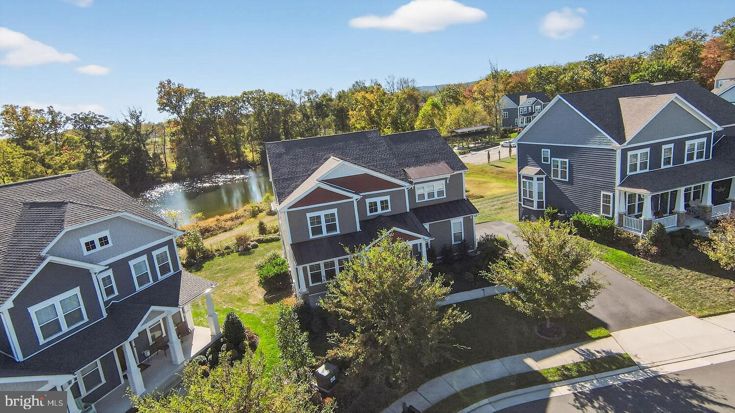 GROVE AT WILLOWSFORD - Residential